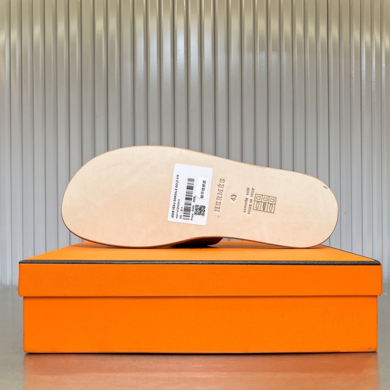 H**me5 slippers